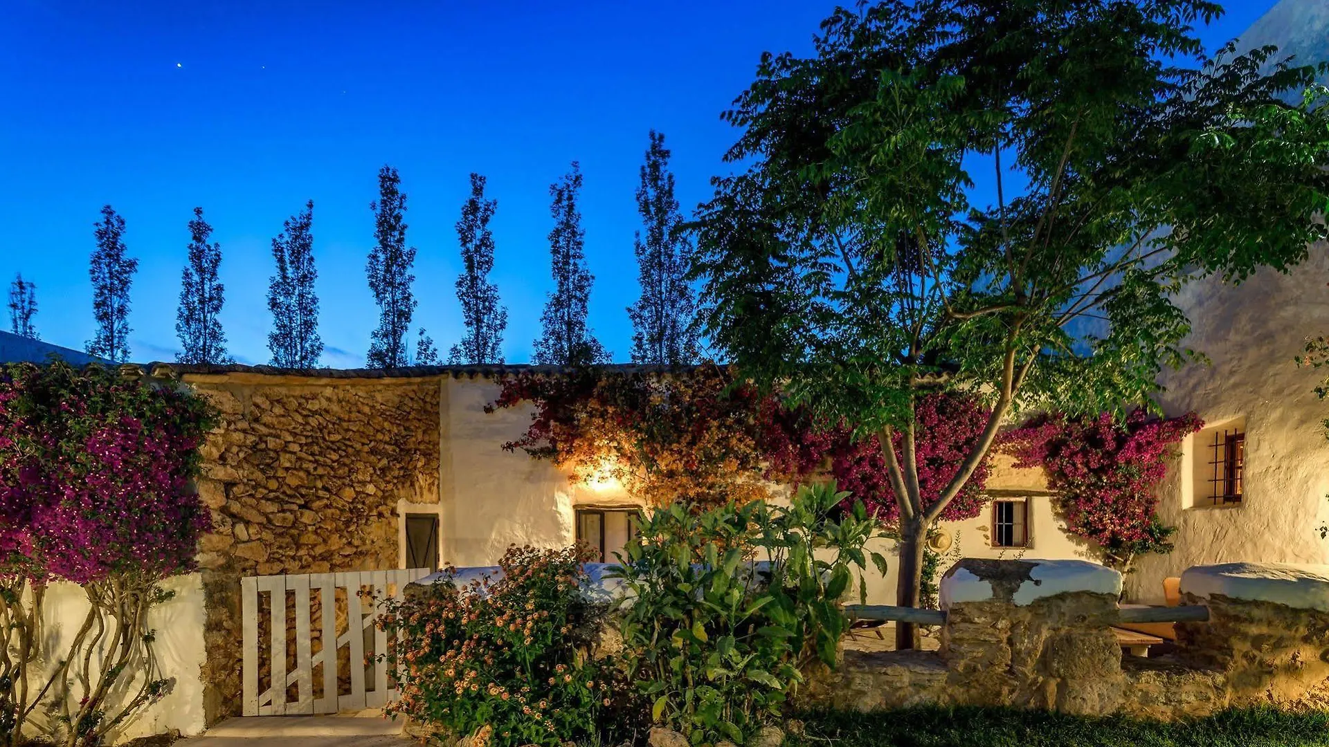 kontakty Can Sastre Boutique Hotel
